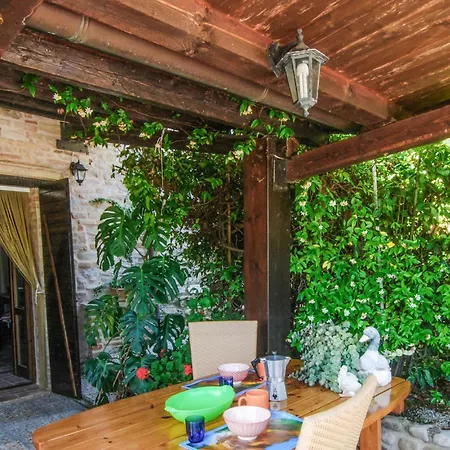 Gorgeous In With Kitchen